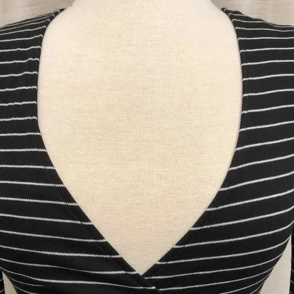 Wild Fable Striped Wrap Tie Crop Top- NWT - Picture 3 of 9